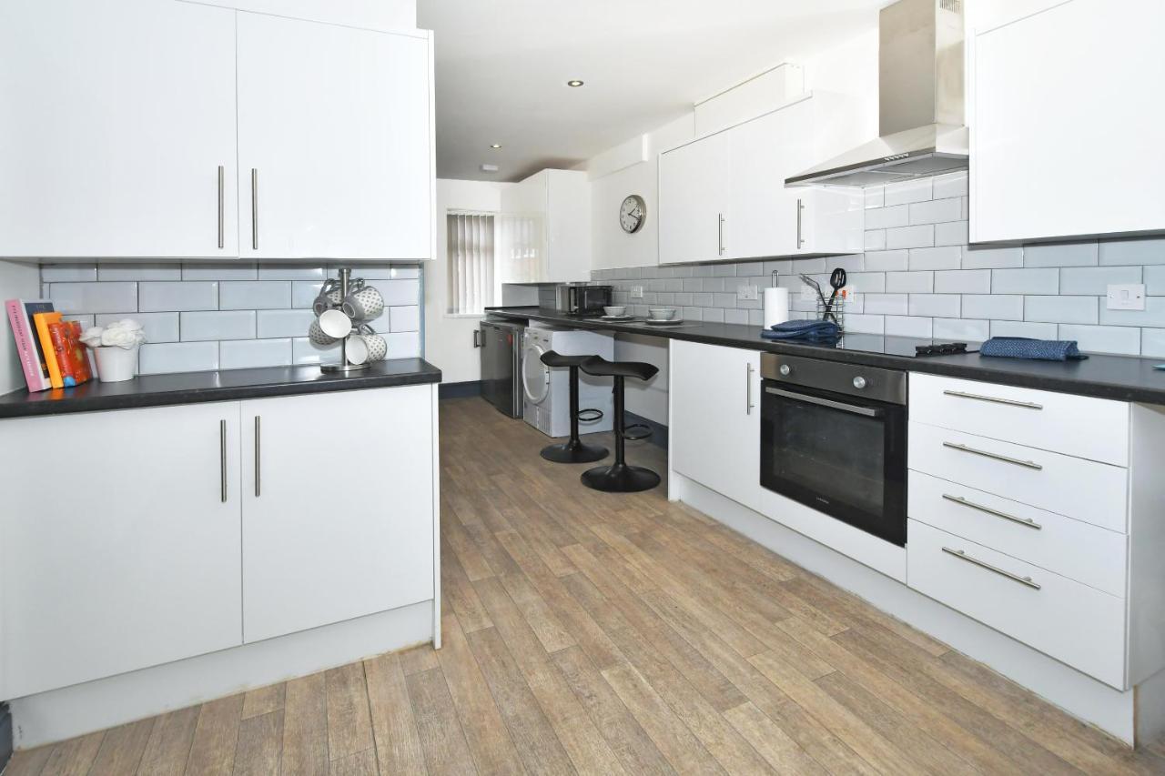 Townhouse @ Chiltern Place Newcastle Under Lyme Silverdale  Dış mekan fotoğraf